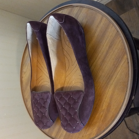 Clarks Shoes - 3. Clarks Indigo purple suede beaded toe flats